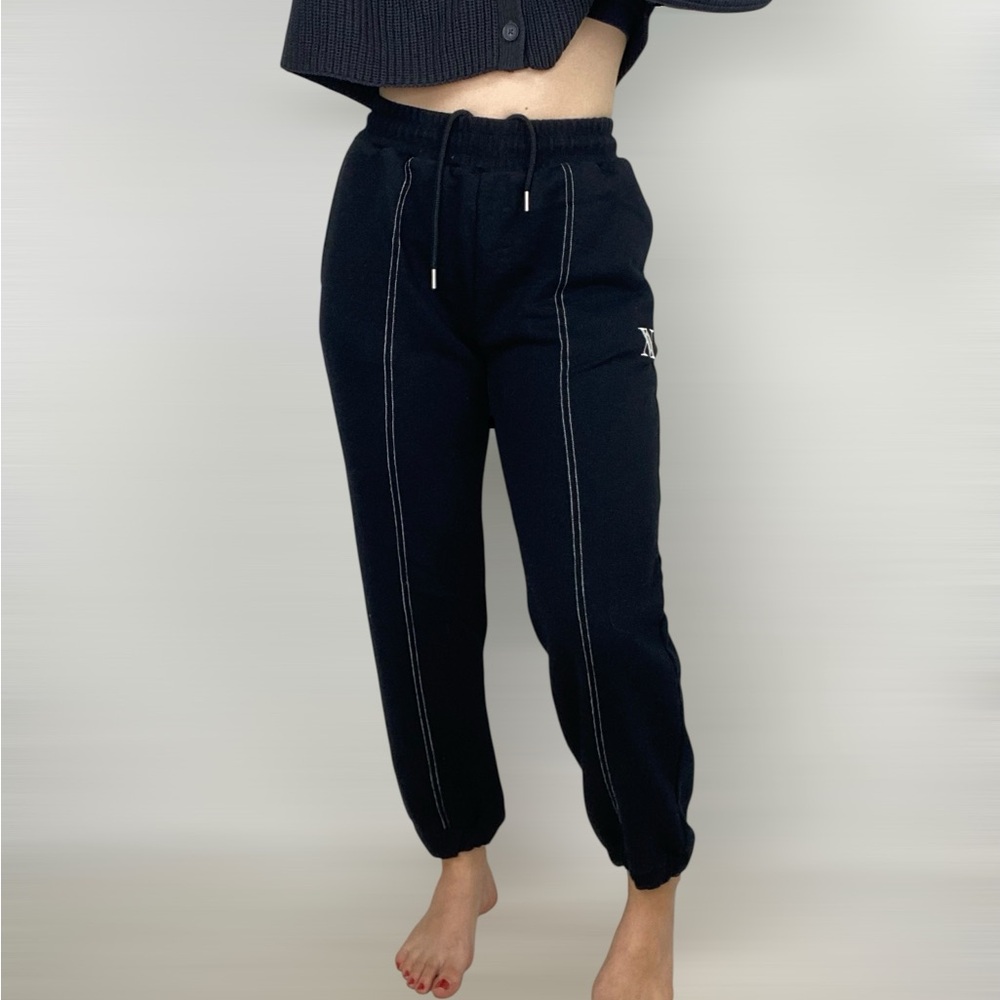 AVANDRESS Unisex AV Standard Stitch Jogger Pants in Black Joggers High Waisted